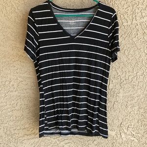 💵3 for $20✅Apt.9 women’s short sleeve black with white stripe blouse